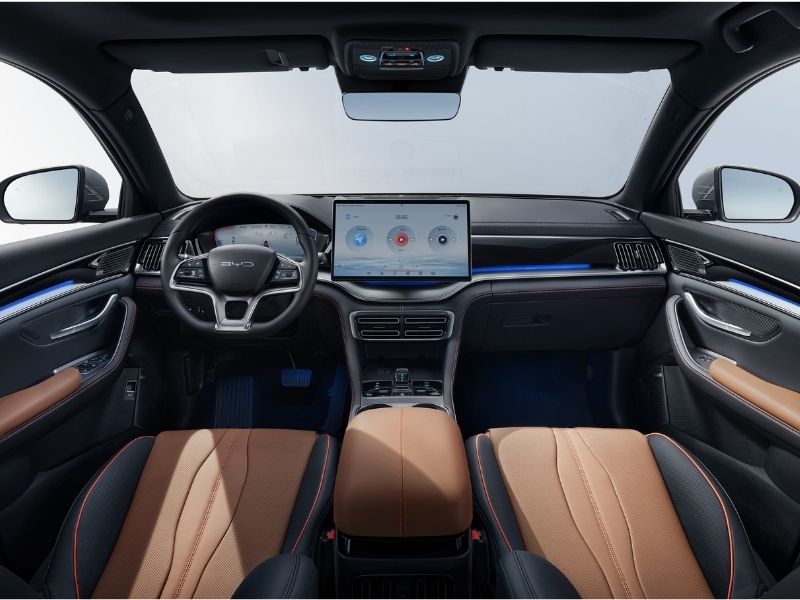 byd seal u dm-i, wnętrze, konsola, dotykowy ekran