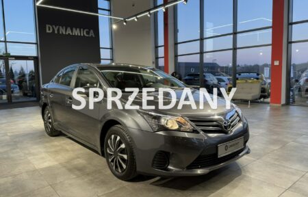 Używany samochód marki Toyota, model Avensis, rocznik 2013, przebieg 175800km - miniaturka 0