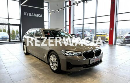 Używany samochód marki BMW, model 520, rocznik 2021, przebieg 59759km - miniaturka 0