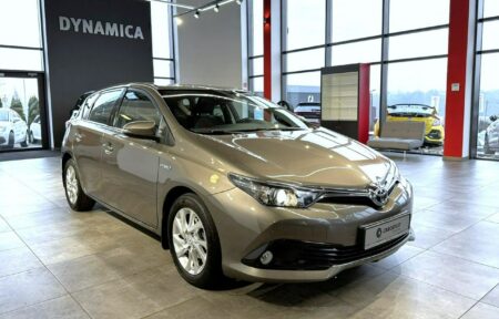 Używany samochód marki Toyota, model Auris, rocznik 2017, przebieg 117700km - miniaturka 0