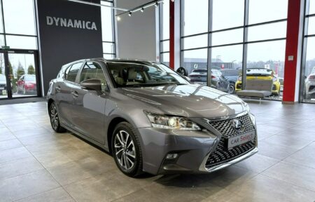 Używany samochód marki Lexus, model CT, rocznik 2018, przebieg 47900km - miniaturka 0