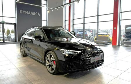 Używany samochód marki Audi, model S3, rocznik 2022, przebieg 14900km - miniaturka 0
