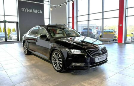 Używany samochód marki Škoda, model Superb, rocznik 2016, przebieg 133000km - miniaturka 0