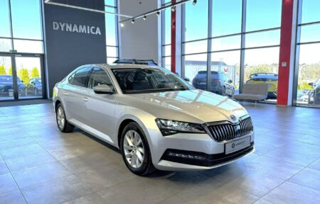 Używany samochód marki Škoda, model Superb, rocznik 2021, przebieg 101800km - miniaturka 0