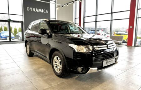 Używany samochód marki Mitsubishi, model Outlander, rocznik 2015, przebieg 140100km - miniaturka 0
