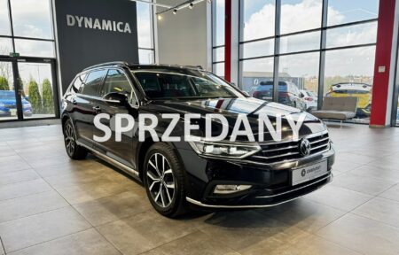 Używany samochód marki Volkswagen, model Passat, rocznik 2020, przebieg 176000km - miniaturka 0