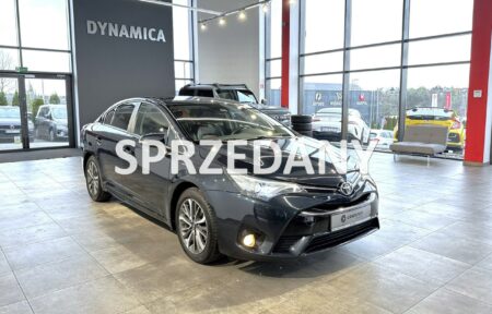 Używany samochód marki Toyota, model Avensis, rocznik 2017, przebieg 122200km - miniaturka 0