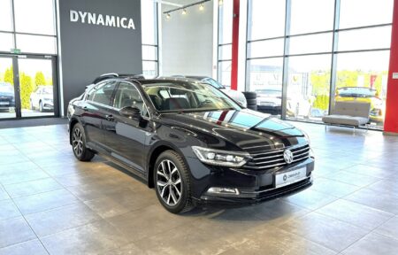 Używany samochód marki Volkswagen, model Passat, rocznik 2016, przebieg 82000km - miniaturka 0