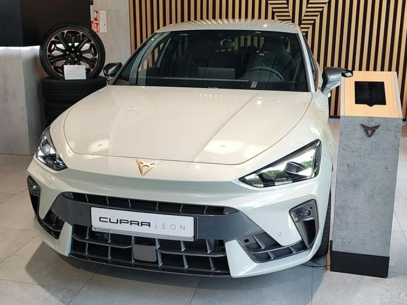 cupra leon - jaki silnik wybrać