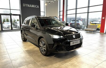 Używany samochód marki Seat, model Arona, rocznik 2022, przebieg 5300km - miniaturka 0