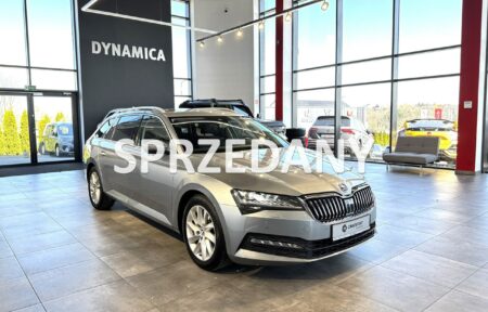 Używany samochód marki Škoda, model Superb, rocznik 2020, przebieg 212000km - miniaturka 0