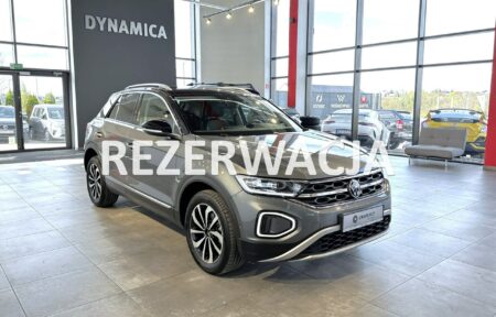 Używany samochód marki Volkswagen, model T-Roc, rocznik 2022, przebieg 46900km - miniaturka 0