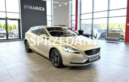 Używany samochód marki Volvo, model V40, rocznik 2019, przebieg 44400km - miniaturka 0