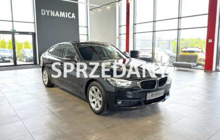 Używany samochód marki BMW, model 318, rocznik 2020, przebieg 134800km - miniaturka 0