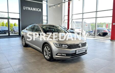 Używany samochód marki Volkswagen, model Passat, rocznik 2018, przebieg 72100km - miniaturka 0