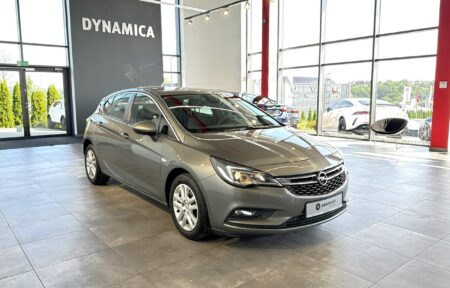 Używany samochód marki Opel, model Astra, rocznik 2018, przebieg 81100km - miniaturka 0