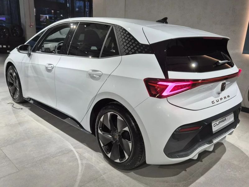 Najlepsze samochody elektryczne i hybrydowe  – Porównanie modeli BYD, KIA i CUPRA - 25