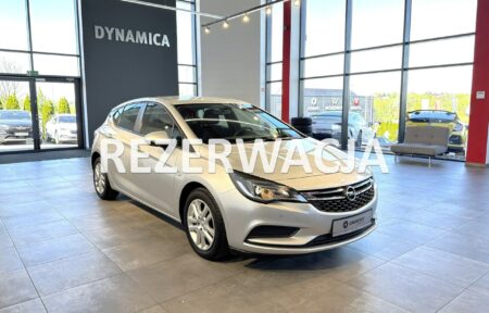 Używany samochód marki Opel, model Astra, rocznik 2018, przebieg 105600km - miniaturka 0