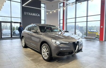 Używany samochód marki Alfa Romeo, model Stelvio, rocznik 2019, przebieg 101200km - miniaturka 0