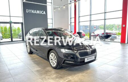 Używany samochód marki Škoda, model Octavia, rocznik 2022, przebieg 130800km - miniaturka 0