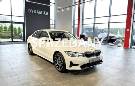 Używany samochód marki BMW, model 330, rocznik 2022, przebieg 124900km - miniaturka 0