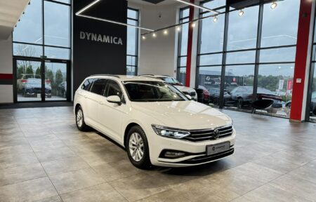 Używany samochód marki Volkswagen, model Passat, rocznik 2022, przebieg 118880km - miniaturka 0
