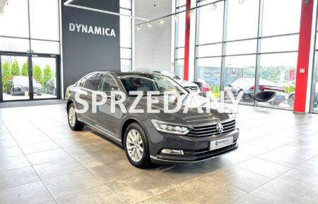 Używany samochód marki Volkswagen, model Passat, rocznik 2019, przebieg 144100km - miniaturka 0