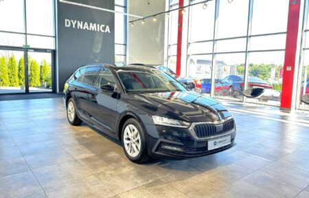 Używany samochód marki Škoda, model Octavia, rocznik 2020, przebieg 113600km - miniaturka 0