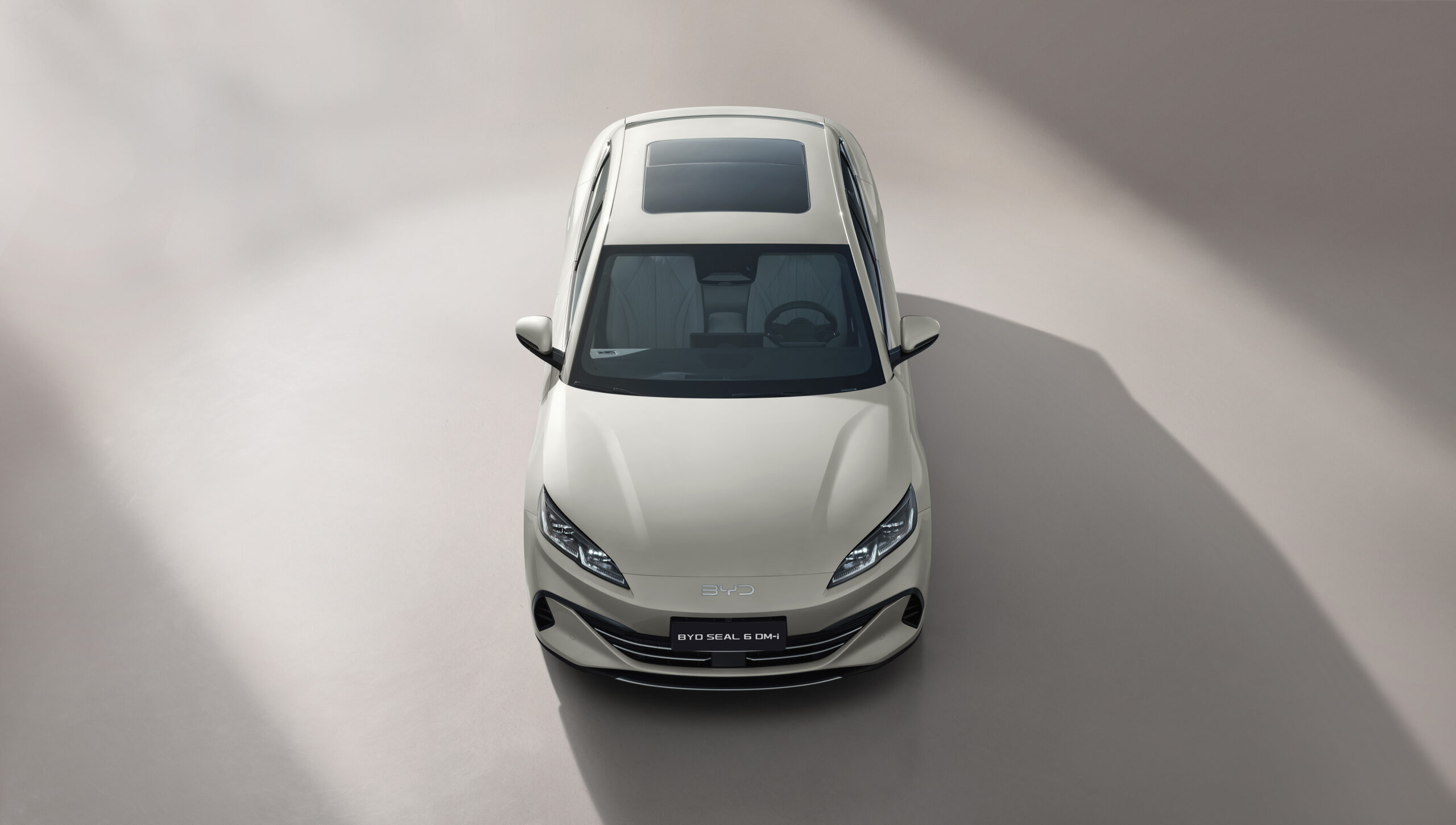 BYD Seal 6 DM-i - 54