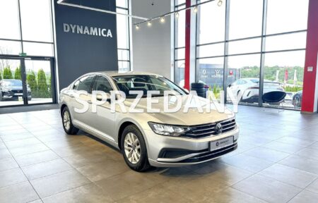 Używany samochód marki Volkswagen, model Passat, rocznik 2022, przebieg 87200km - miniaturka 0