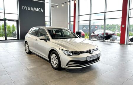 Używany samochód marki Volkswagen, model Golf, rocznik 2023, przebieg 38600km - miniaturka 0