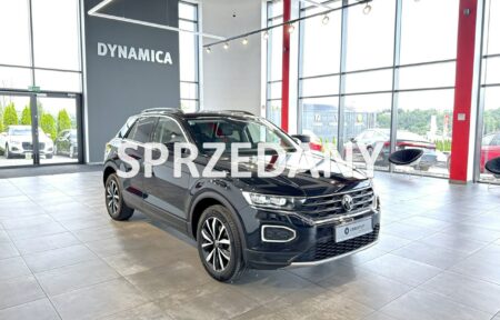 Używany samochód marki Volkswagen, model T-Roc, rocznik 2021, przebieg 28700km - miniaturka 0