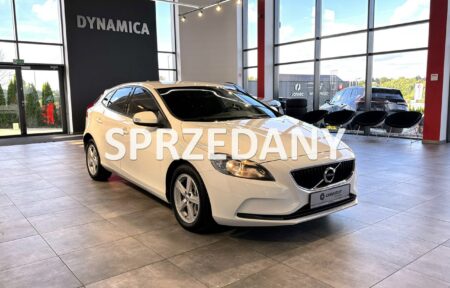 Używany samochód marki Volvo, model V40, rocznik 2018, przebieg 170800km - miniaturka 0
