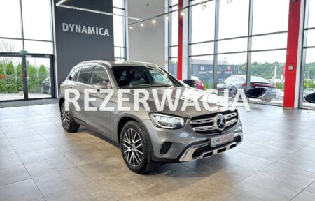 Używany samochód marki Mercedes, model GLC 300, rocznik 2021, przebieg 121800km - miniaturka 0
