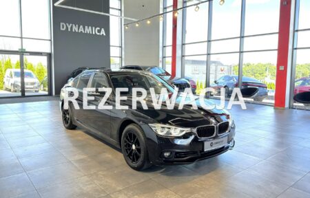 Używany samochód marki BMW, model 318, rocznik 2018, przebieg 140700km - miniaturka 0