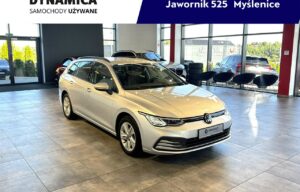 Używany samochód marki Volkswagen, model Golf, rocznik 2022, przebieg 124500km