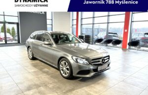 Używany samochód marki Mercedes, model C 200, rocznik 2016, przebieg 141900km
