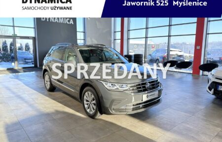 Używany samochód marki Volkswagen, model Tiguan, rocznik 2022, przebieg 131900km - miniaturka 0