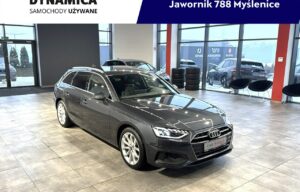 Używany samochód marki Audi, model A4, rocznik 2023, przebieg 53000km
