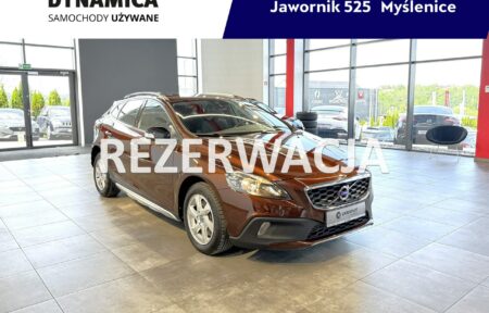 Używany samochód marki Volvo, model V40 Cross Country, rocznik 2016, przebieg 70100km - miniaturka 0