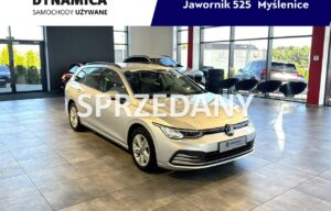 Używany samochód marki Volkswagen, model Golf, rocznik 2022, przebieg 124500km