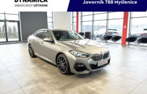 Używany samochód marki BMW, model 218, rocznik 2023, przebieg 57700km