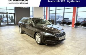 Używany samochód marki Škoda, model Superb, rocznik 2021, przebieg 151800km