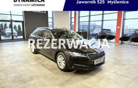 Używany samochód marki Škoda, model Superb, rocznik 2021, przebieg 151800km - miniaturka 0