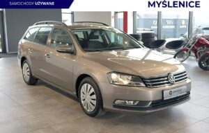 Używany samochód marki Volkswagen, model Passat Variant, rocznik 2011, przebieg 223600km