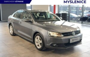 Używany samochód marki Volkswagen, model Jetta, rocznik 2013, przebieg 84700km