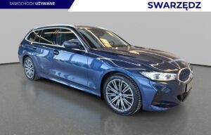 Używany samochód marki BMW, model 320, rocznik 2023, przebieg 67200km