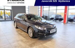 Używany samochód marki Kia, model Optima, rocznik 2017, przebieg 103000km