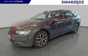 Używany samochód marki Volkswagen, model Passat Variant, rocznik 2022, przebieg 122400km