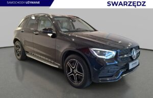 Używany samochód marki Mercedes, model GLC 300, rocznik 2021, przebieg 129900km